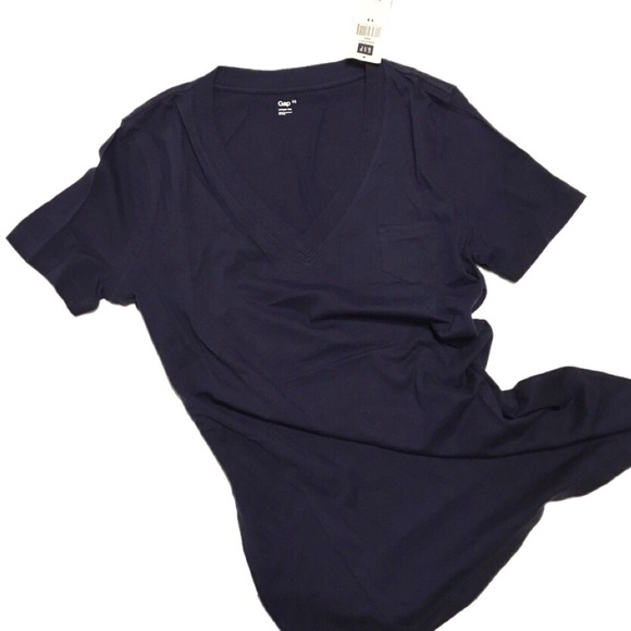 GAP Tops - 5/$25!🌟 GAP “Whisper Thin” Short Sleeve Pocket T